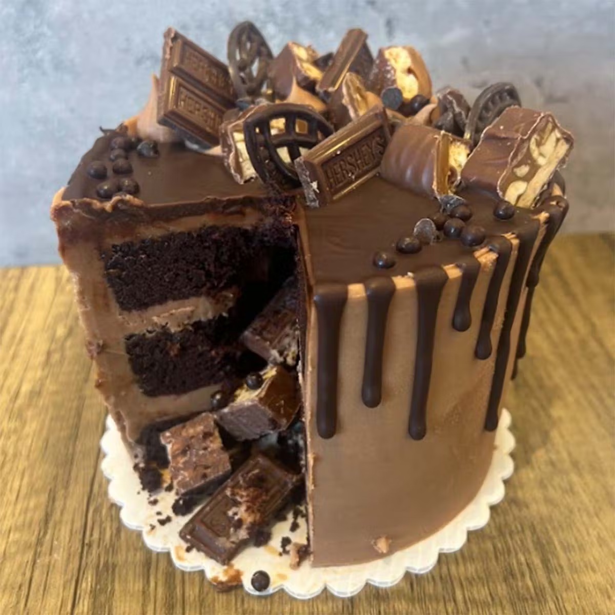 4429-loaded-chocolate-cake-1.jpg