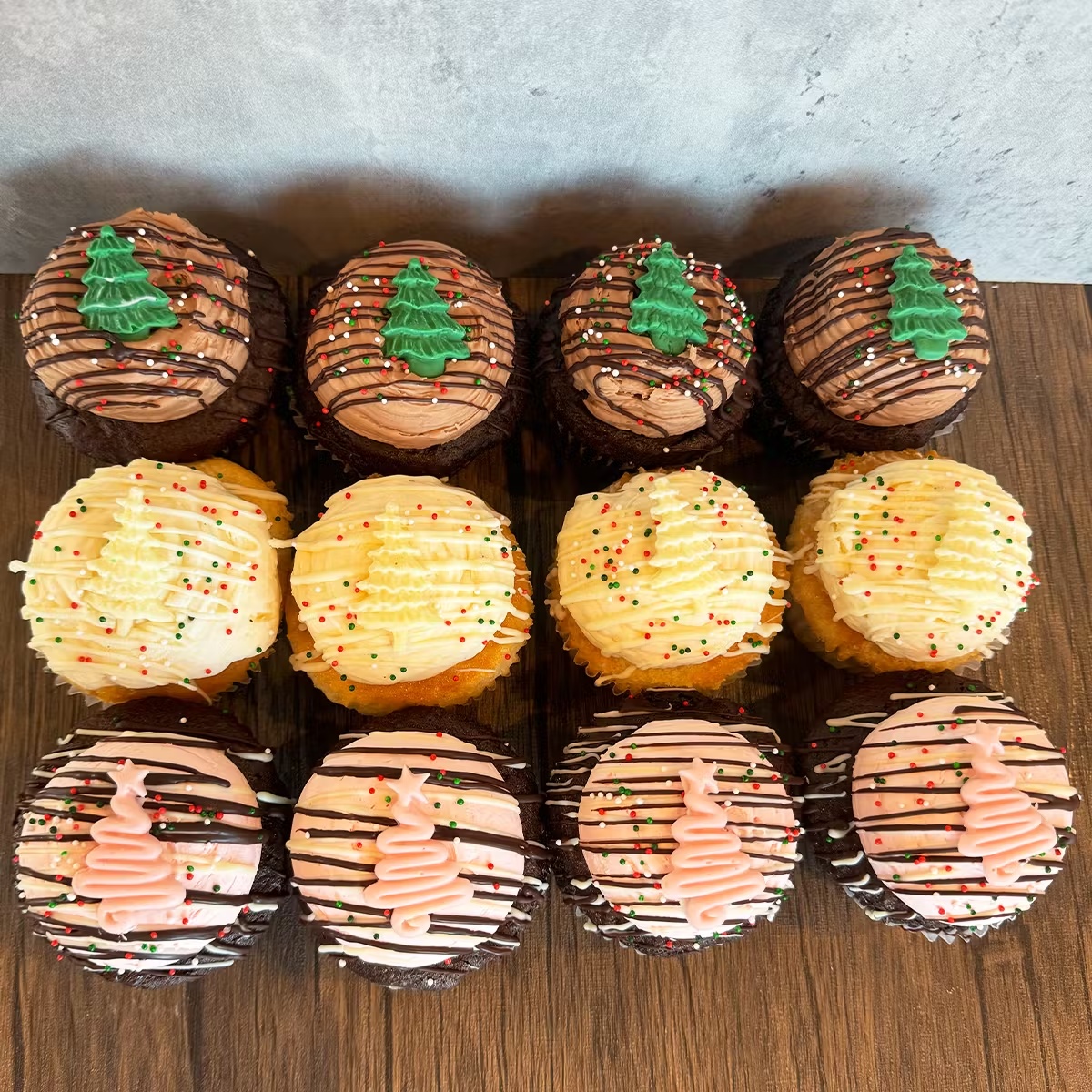 Hot Cocoa Cupcakes - 12 Pack