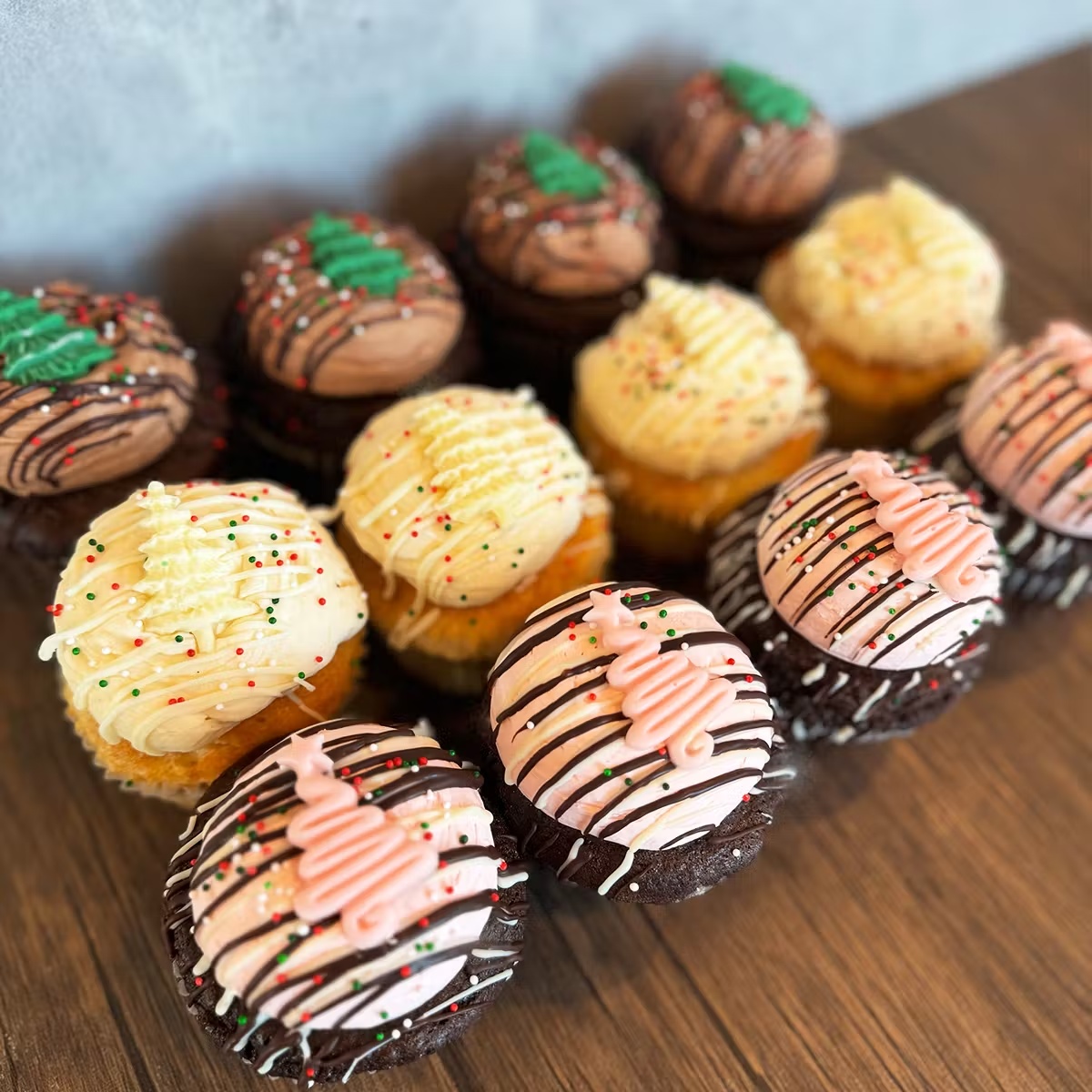 Hot Cocoa Cupcakes - 12 Pack