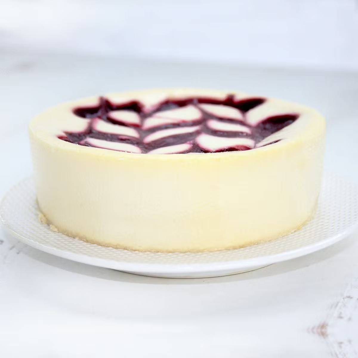 4599-raspberry-ripple-cheesecake-6–1.webp