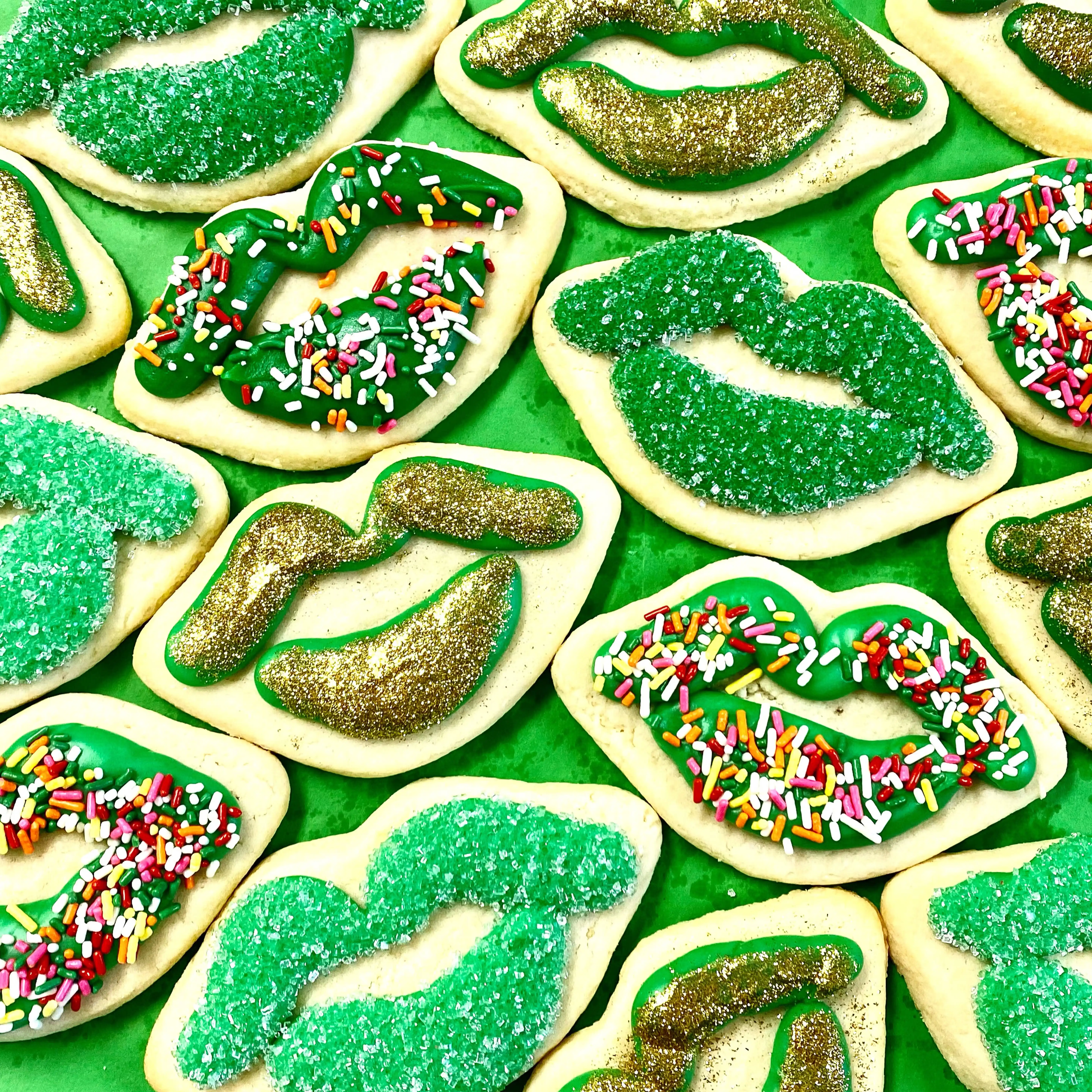 "Kiss Me, I'm Irish" Lips Cookies - 10 Pack
