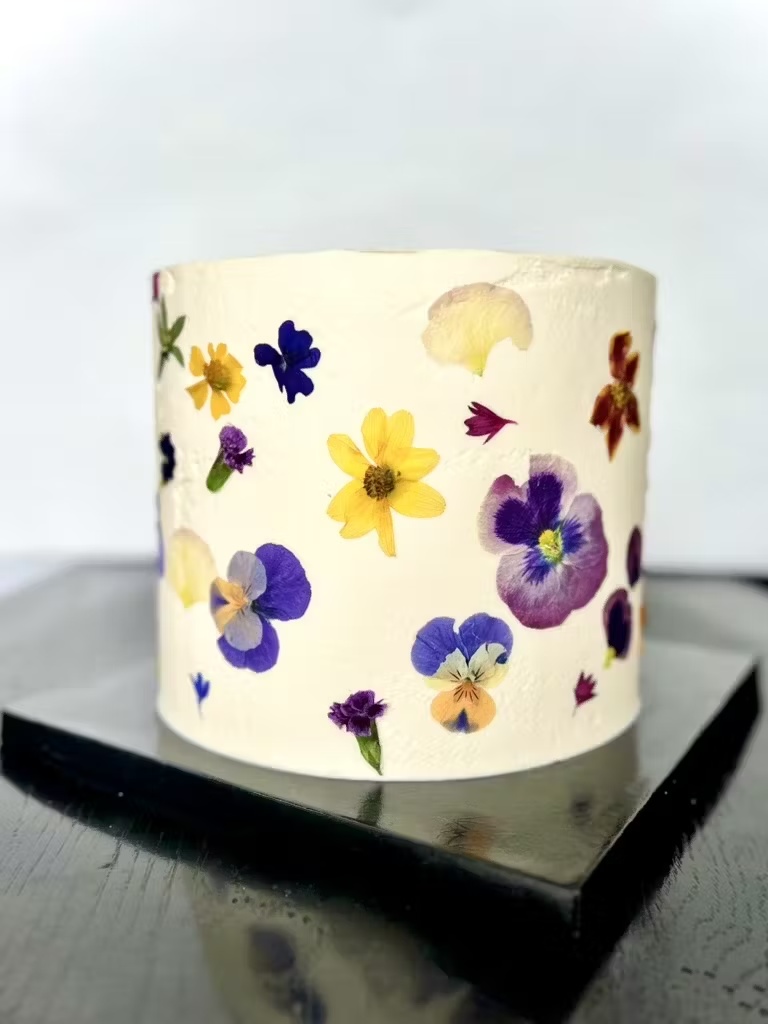 469-pressed-flower-cake-1.jpg