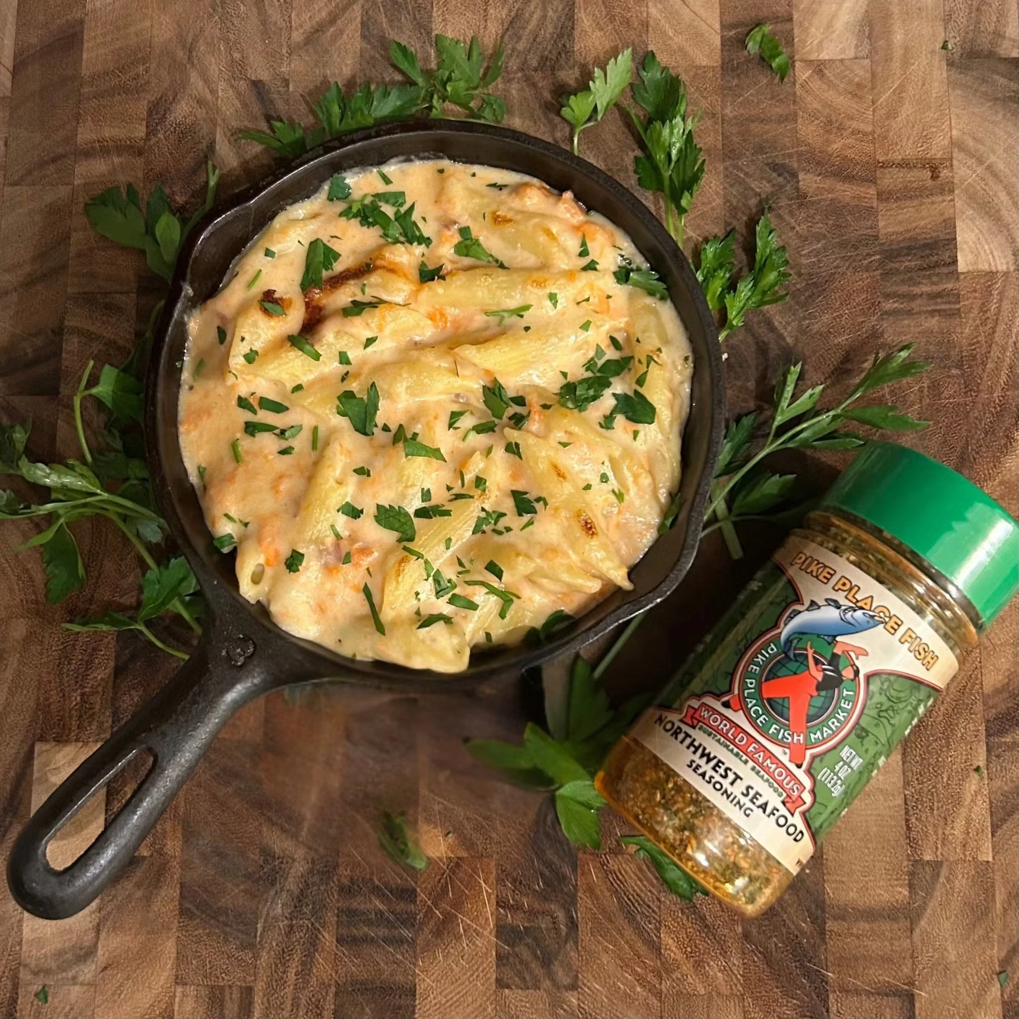 Smoked Salmon Mac and Cheese - 16 oz
