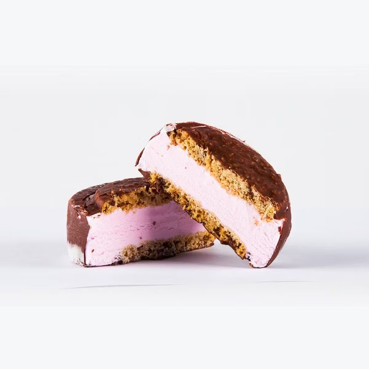 Strawberry Ice Cream Sandwiches - 24 Pack