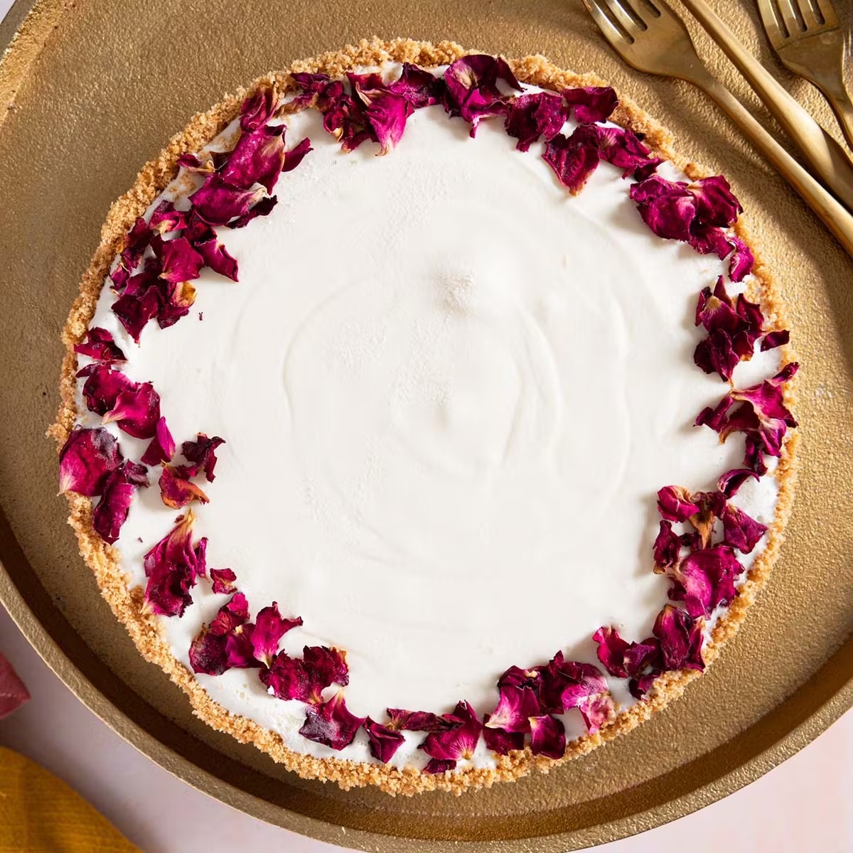Thanksgiving Fruits & Flowers Ice Cream Pie