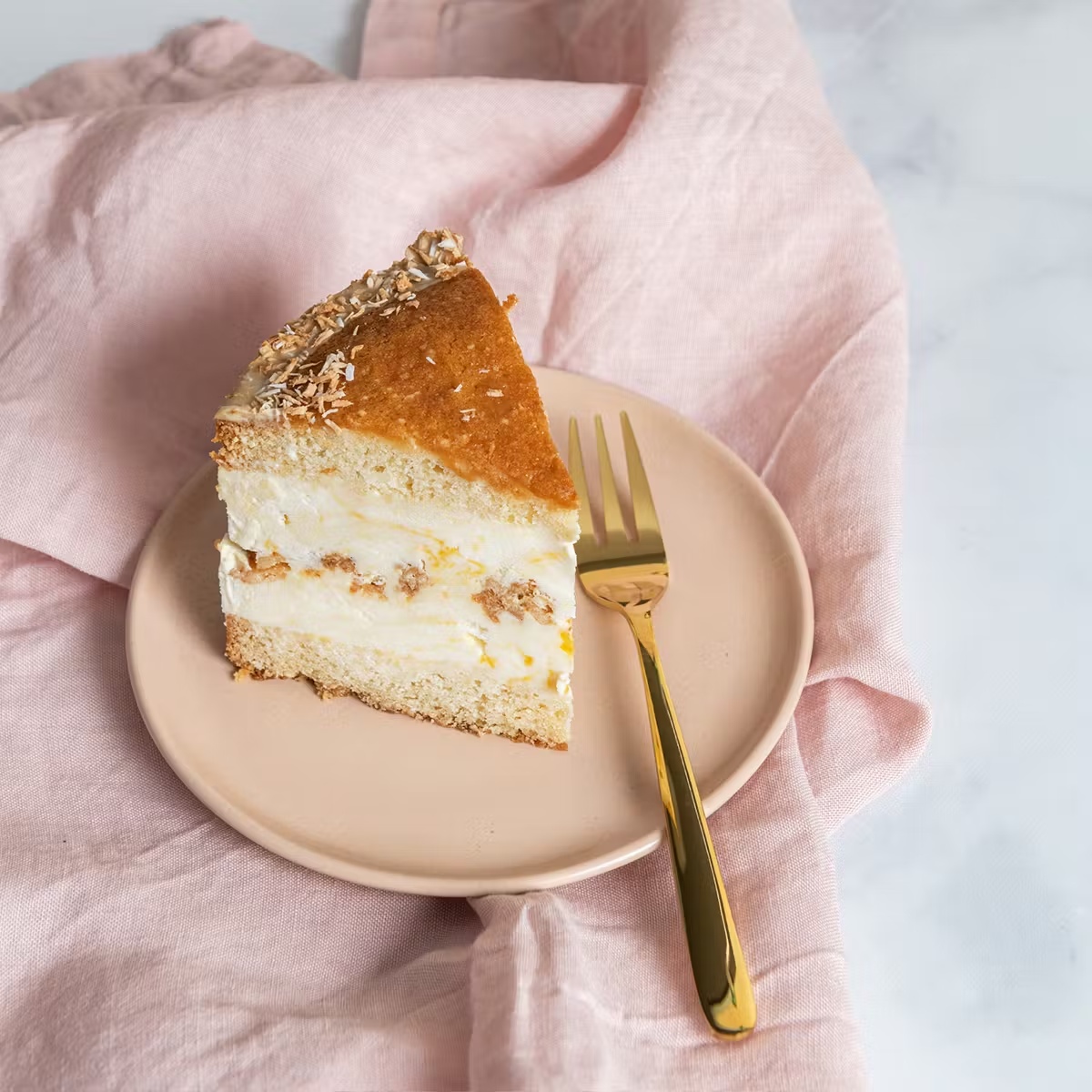 5151-tropical-coconut-mango-ice-cream-cake-1.jpg