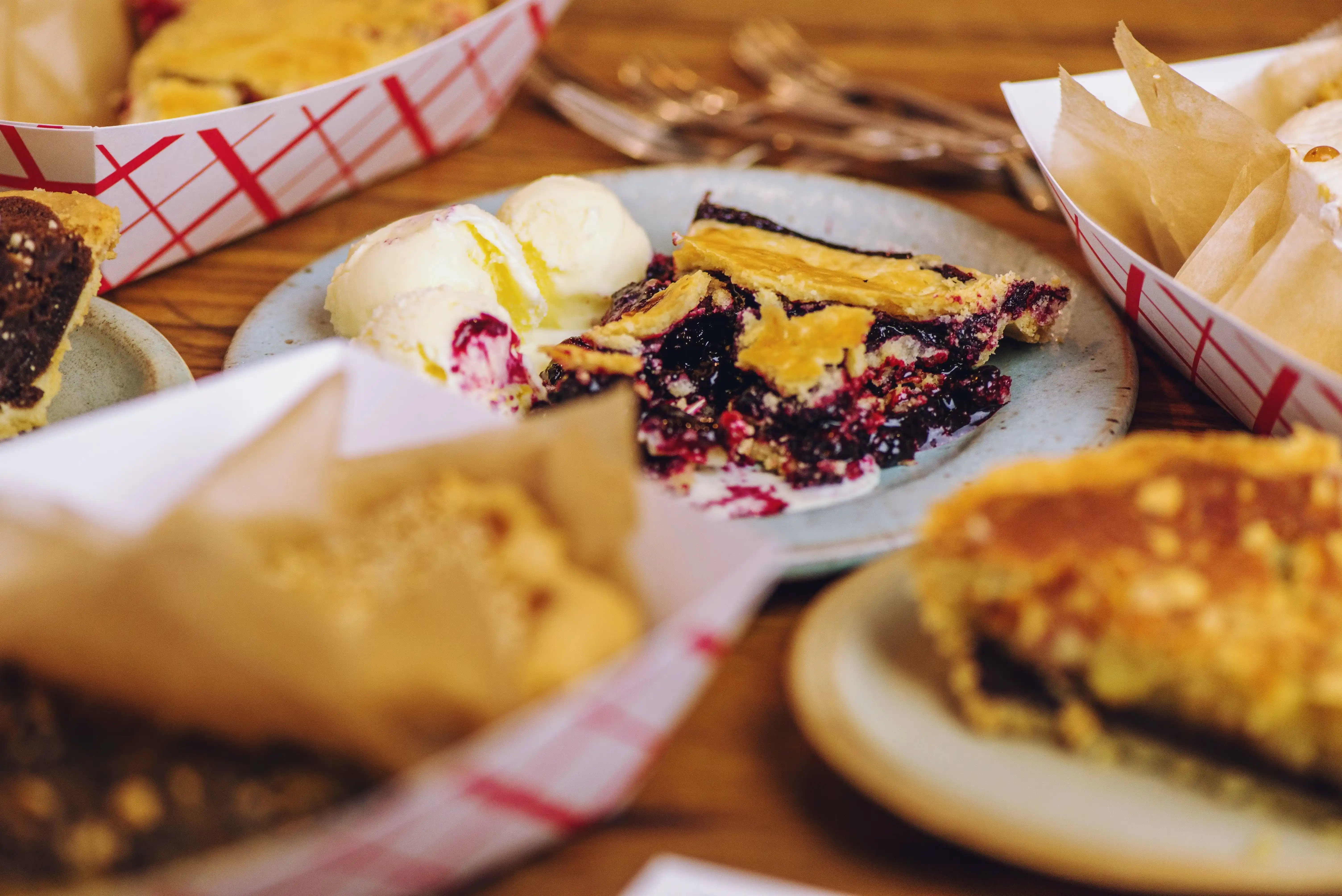 5201-little-pies-choose-your-own-12-pack-1.webp