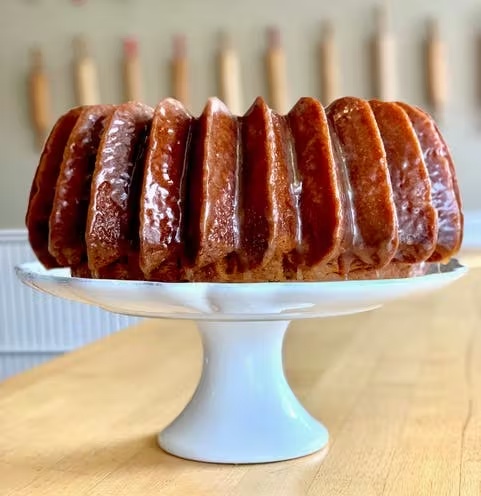 Caramel Pecan Cake