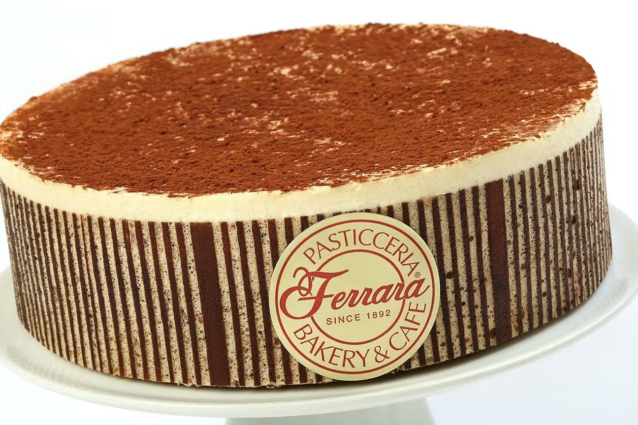 Tiramisu Cake