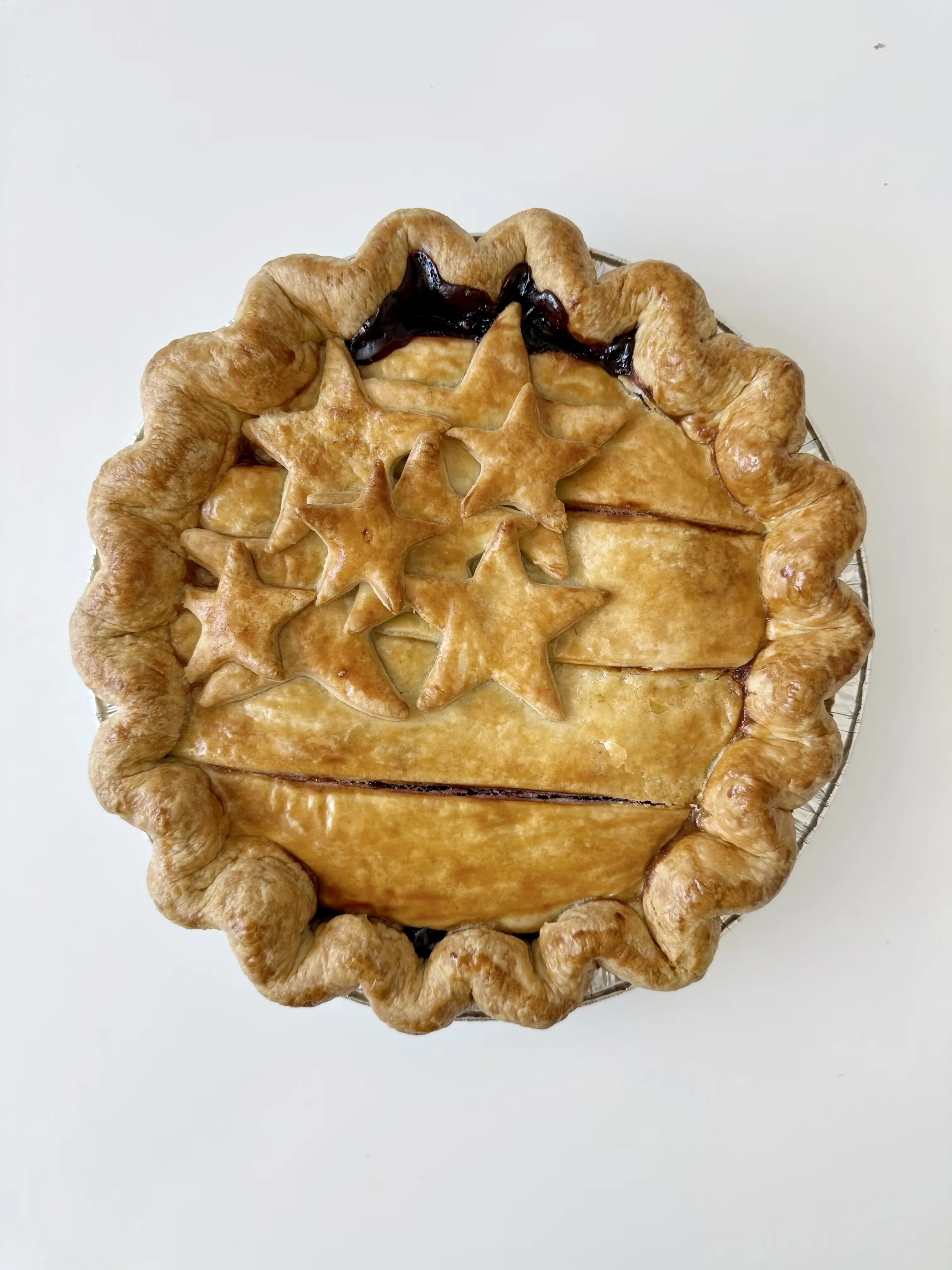 "Lucky Stars" Mixed Berry Pie