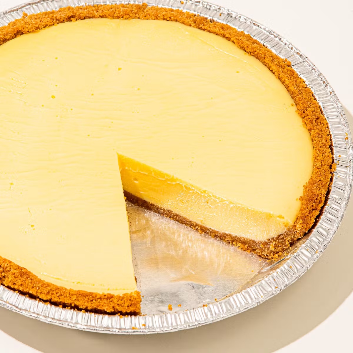 5470-fireman-derek-s-world-famous-key-lime-pie-1.jpg