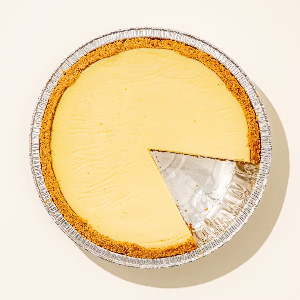 5470-fireman-derek-s-world-famous-key-lime-pie-1.jpg