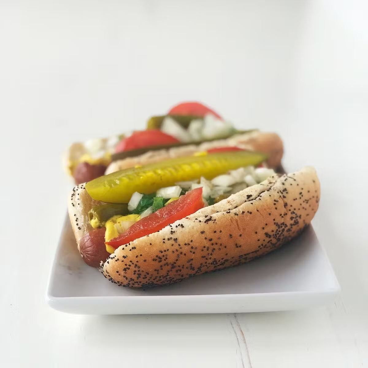 551-goldbelly-chicago-style-chili-dog-kit-1.jpg