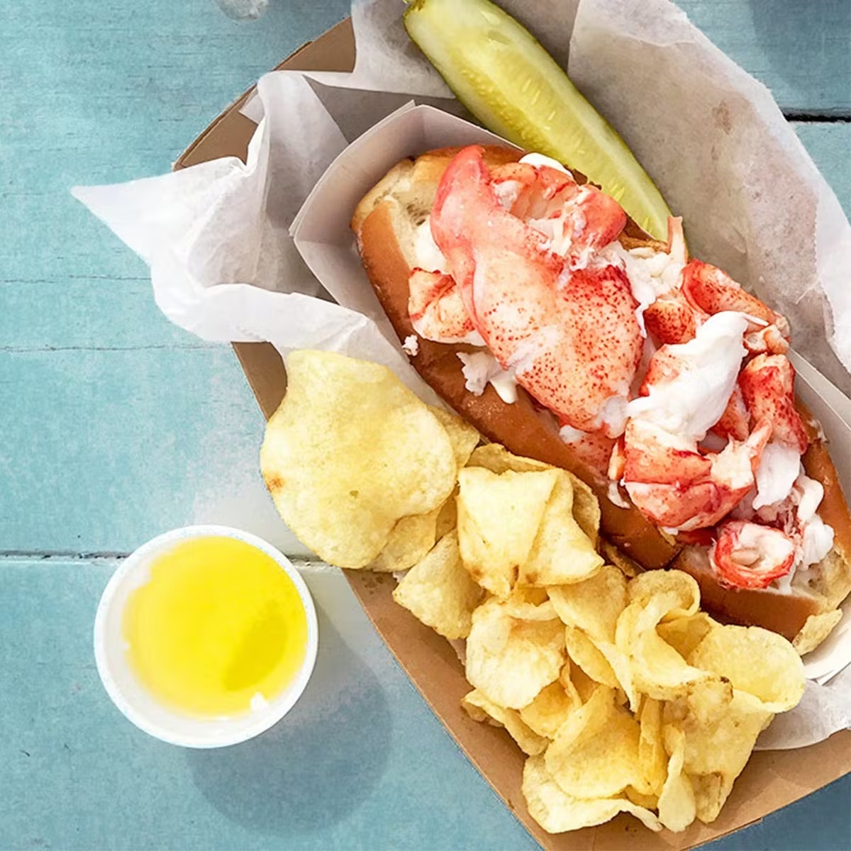 5603-maine-lobster-roll-kit-clam-chowder-1.jpg