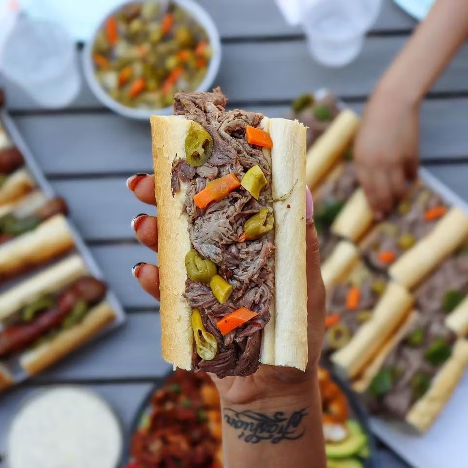 Italian Beef Sandwich Kit - 8 Pack