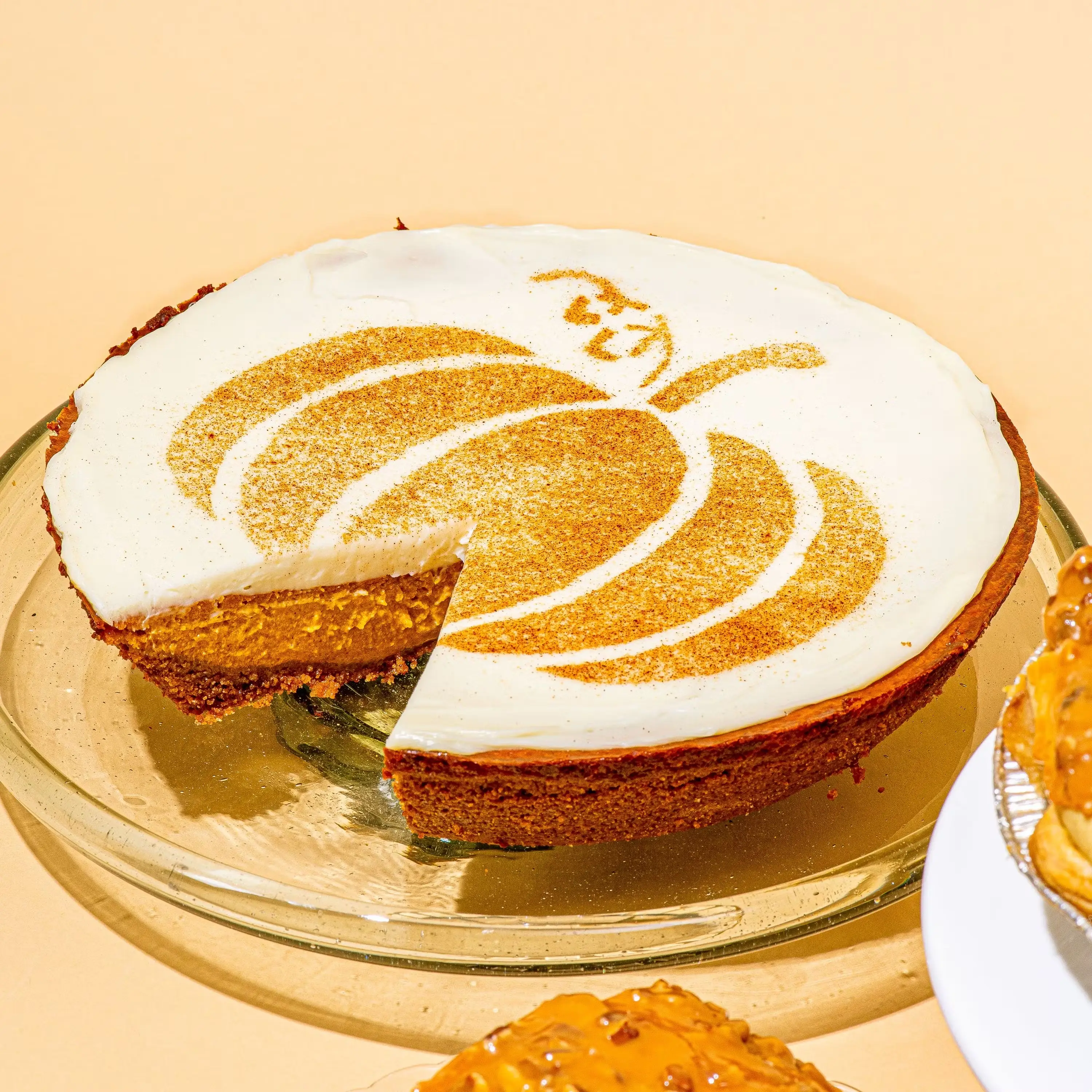 5882-seasonal-pumpkin-pie-cheesecake-1.jpg