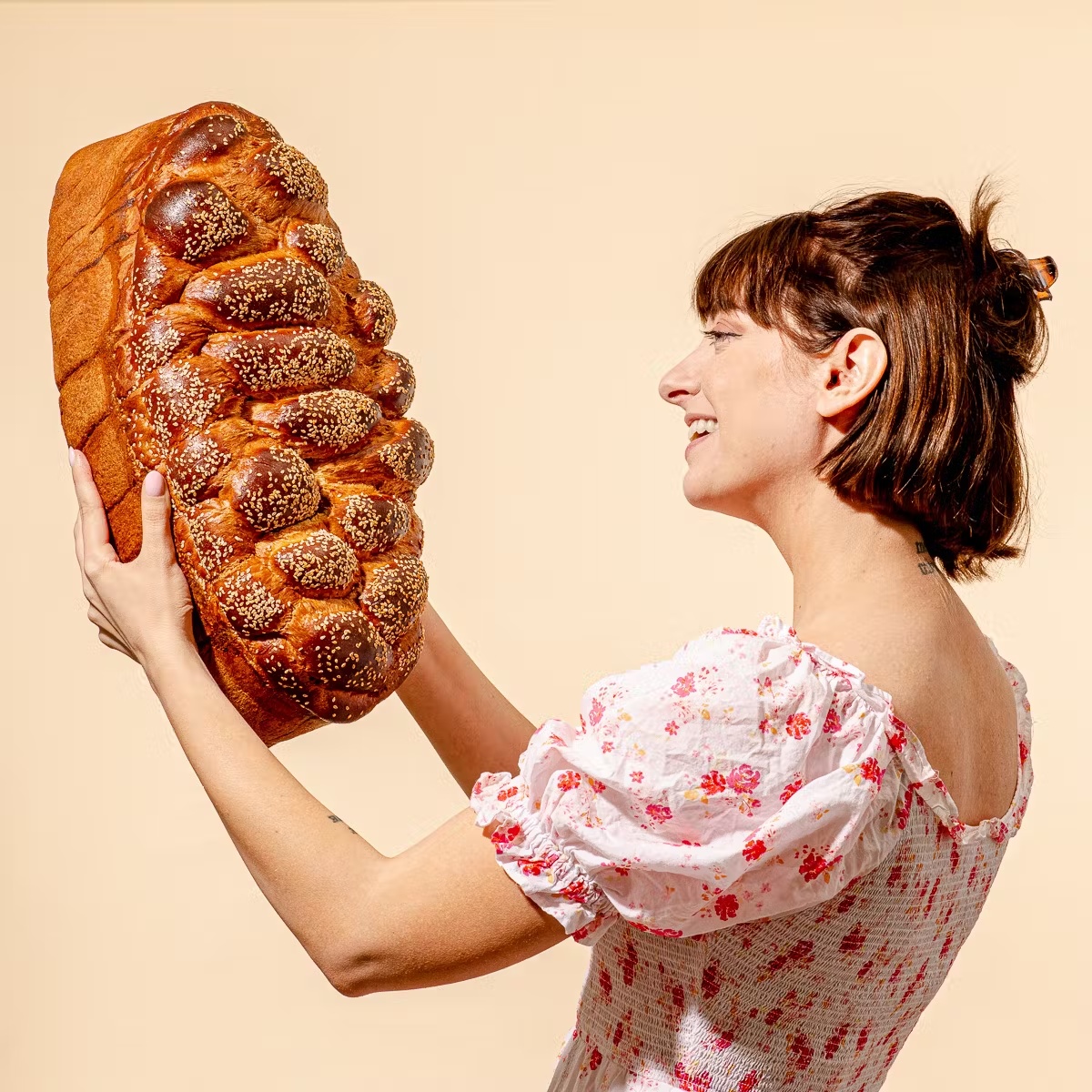 5905-jumbo-party-size-challah-1.jpg