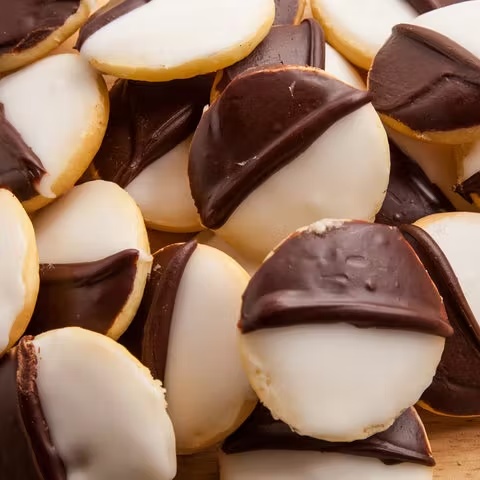 Mini Black & White Cookies - 1 lb.