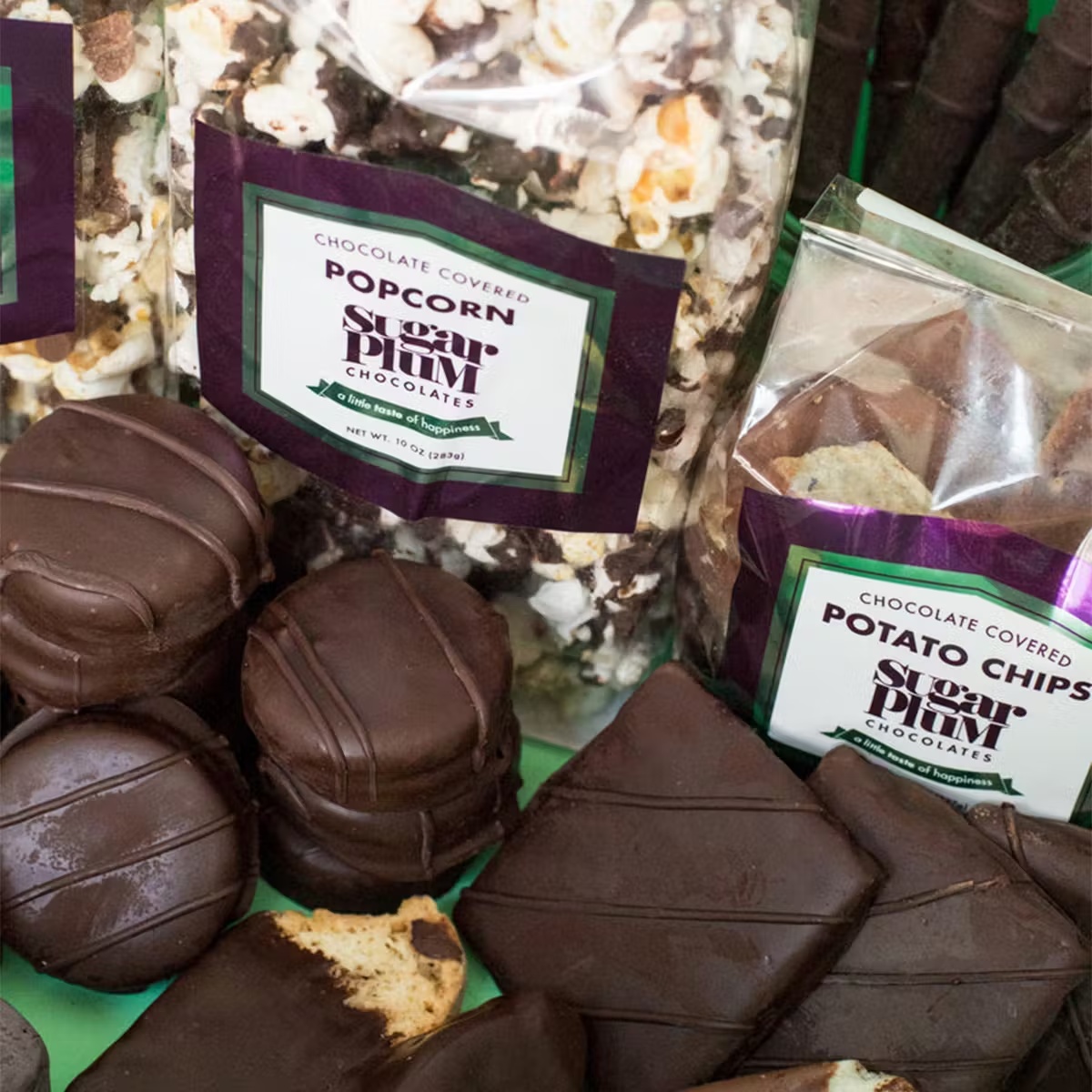 6237-double-decadence-dark-chocolate-remix-snack-box-1.jpg