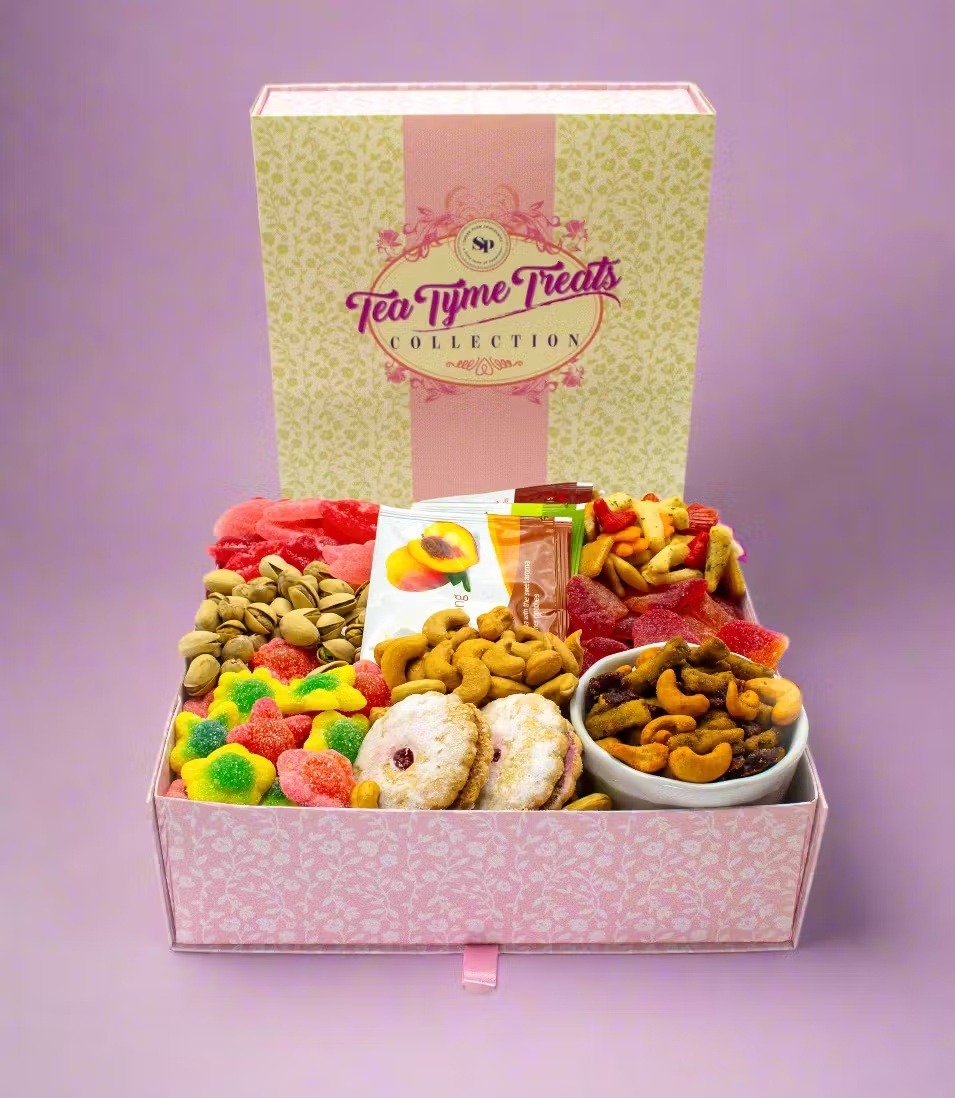 6263–tea-tyme-treats-tea-snacks-gift-box-1.jpg