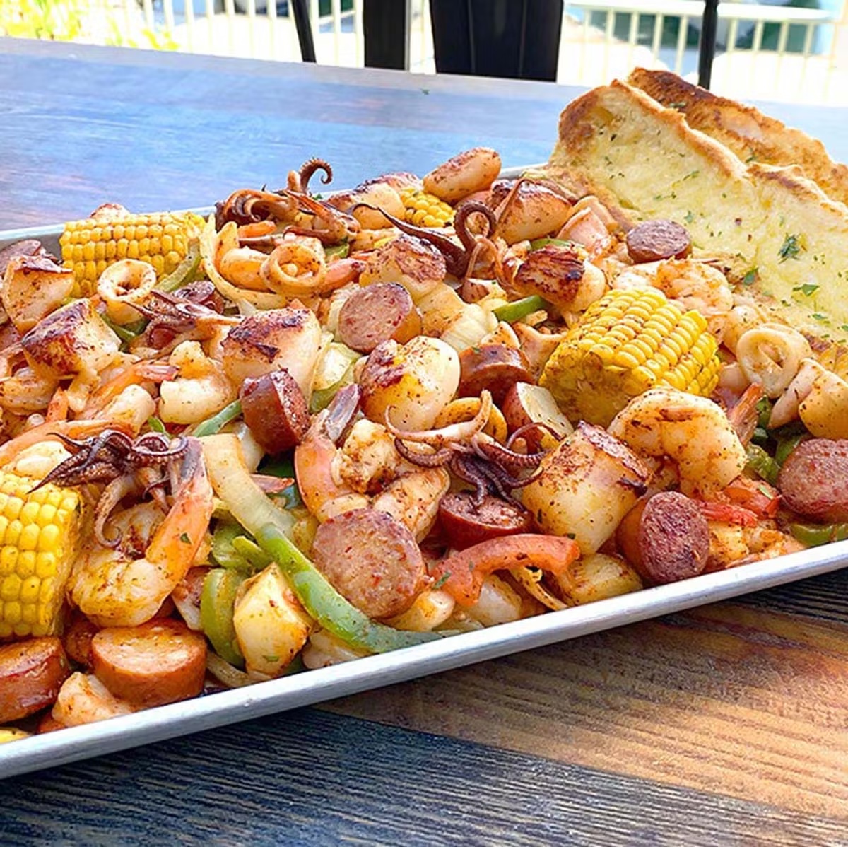 San Pedro Seafood Feast for 6-8