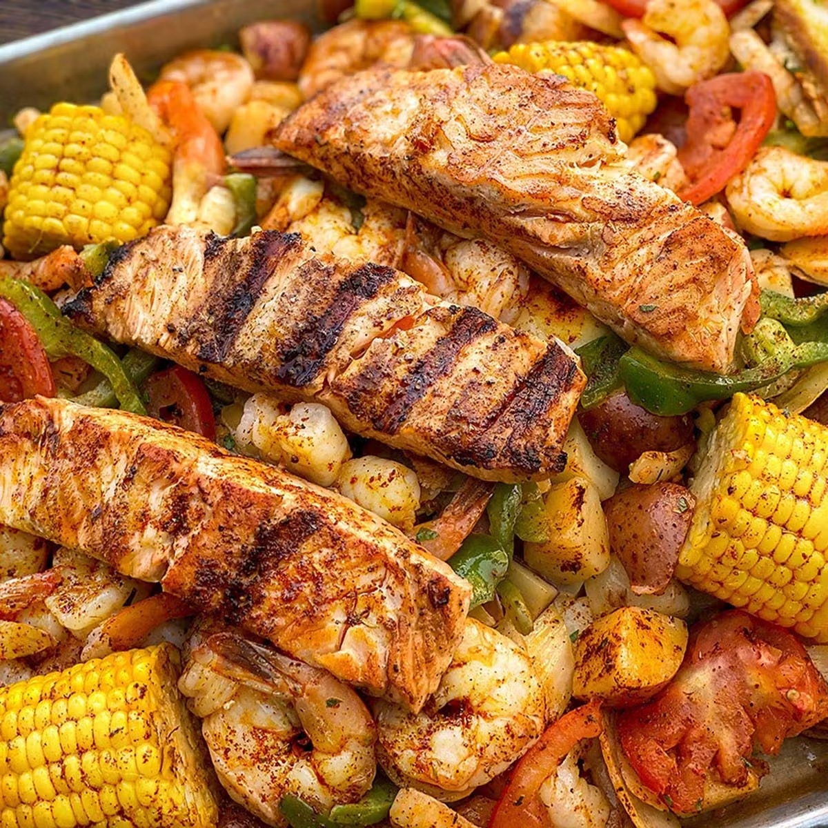 Shrimp & Salmon Tray for 4-6