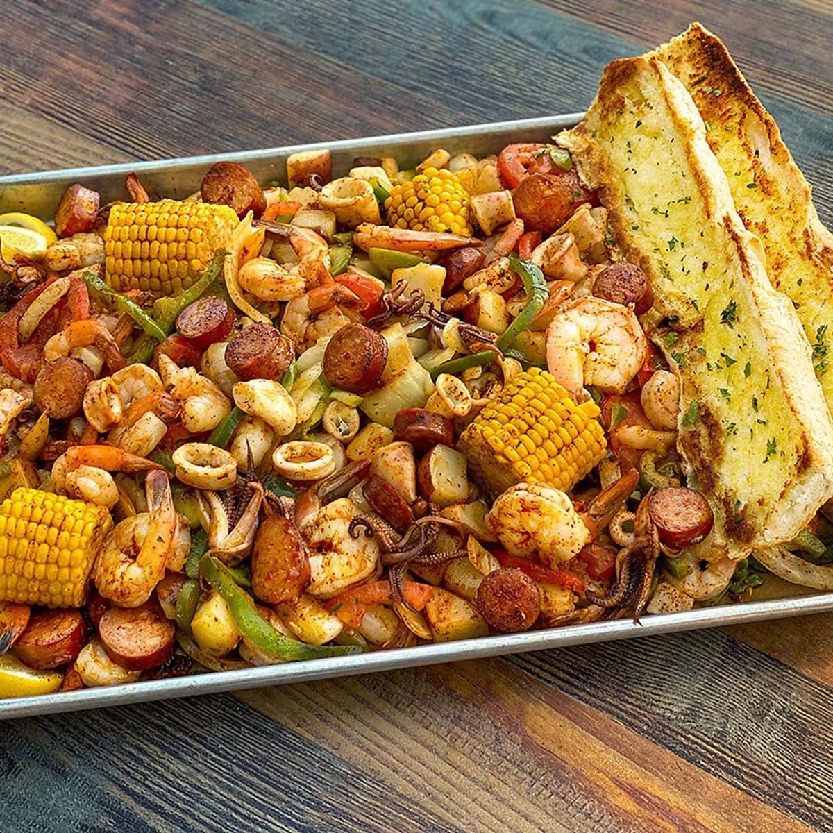 Surf & Sausage Tray for 4-6