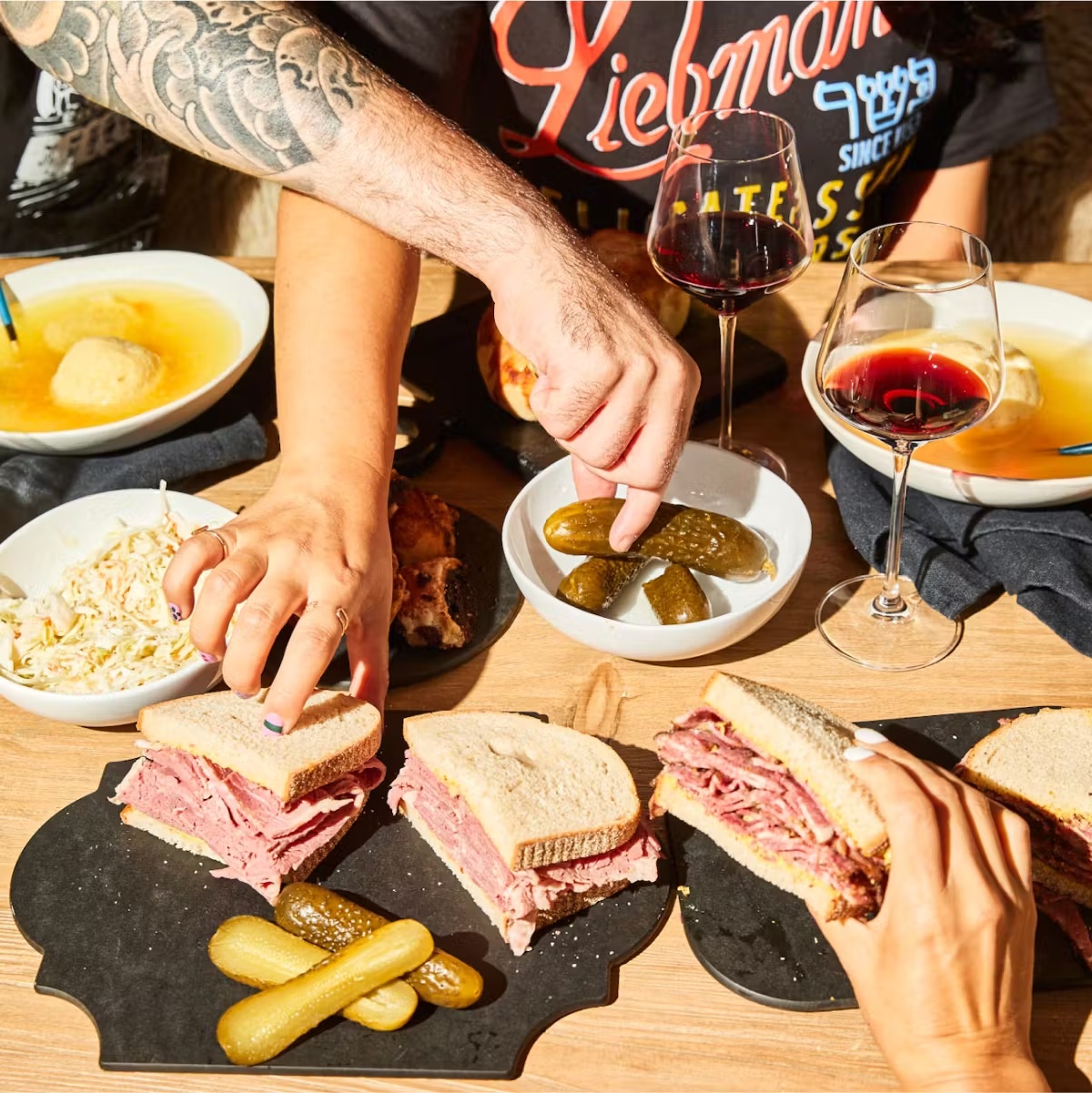6340-pastrami-or-corned-beef-sandwich-kit-1.jpg