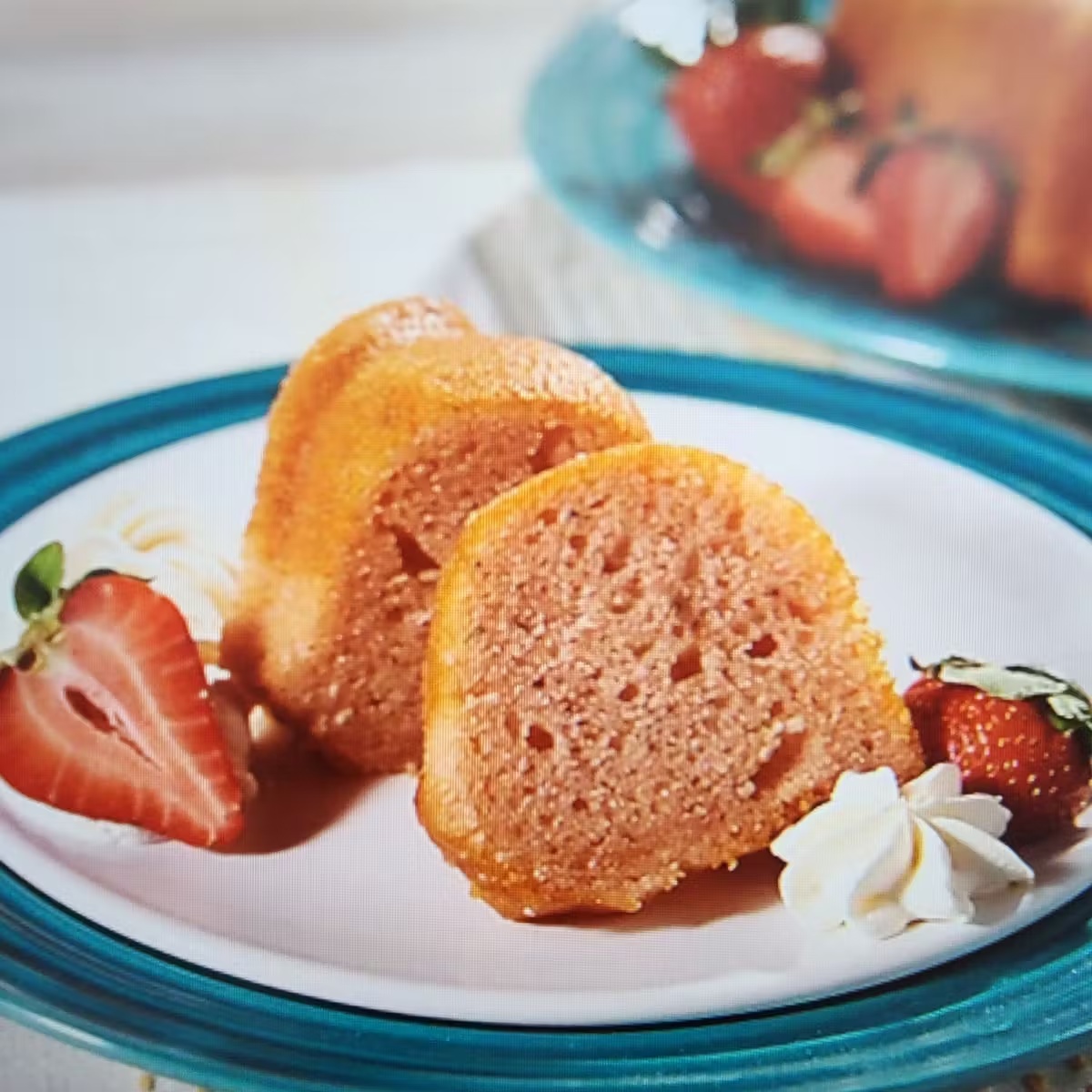 Strawberry Bundt Cake