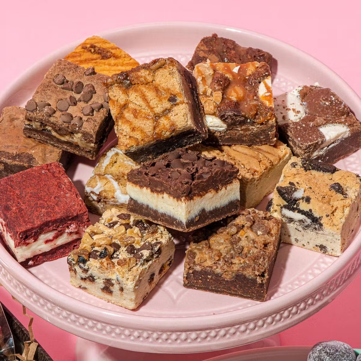 698–all-things-sweet-gift-basket-1.jpg