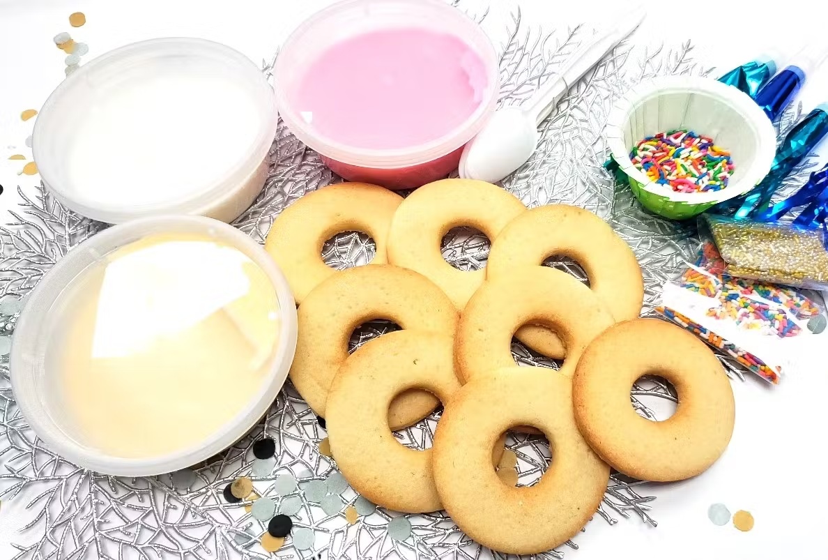 Hanukkah Cookie Decorating Kit - 8 Pack