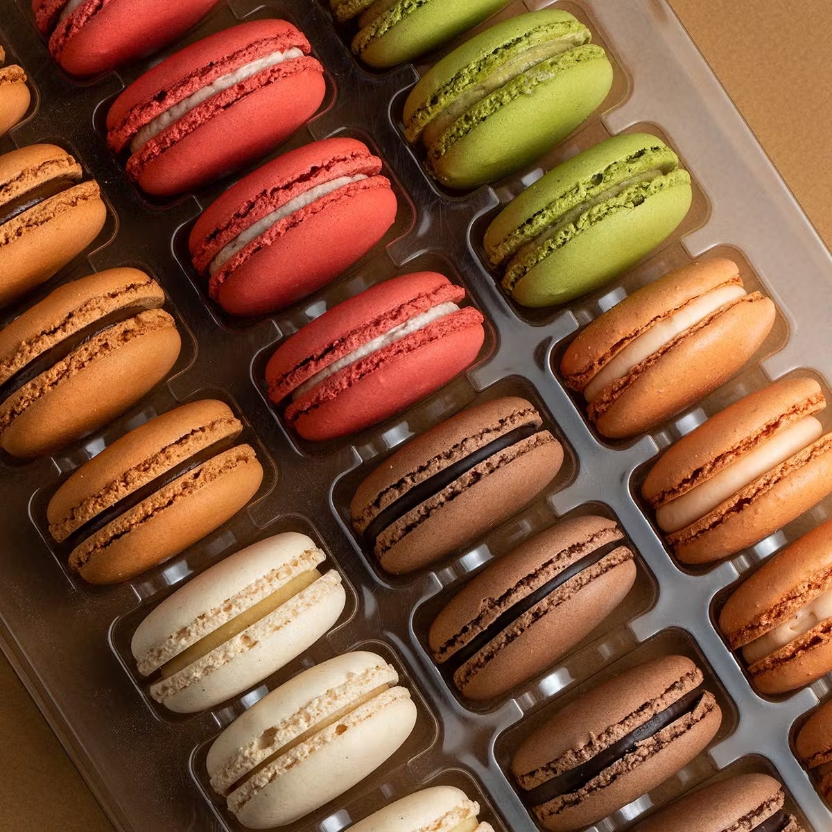 7289-traditional-macarons-24-piece-gift-box-1.jpg
