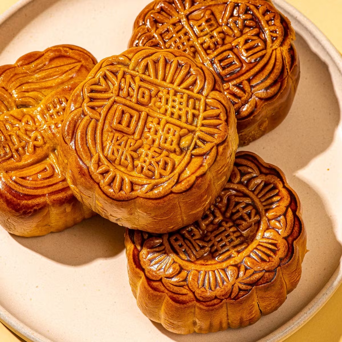 7420-red-bean-paste-mooncake-gift-box-4-pack-1.jpg