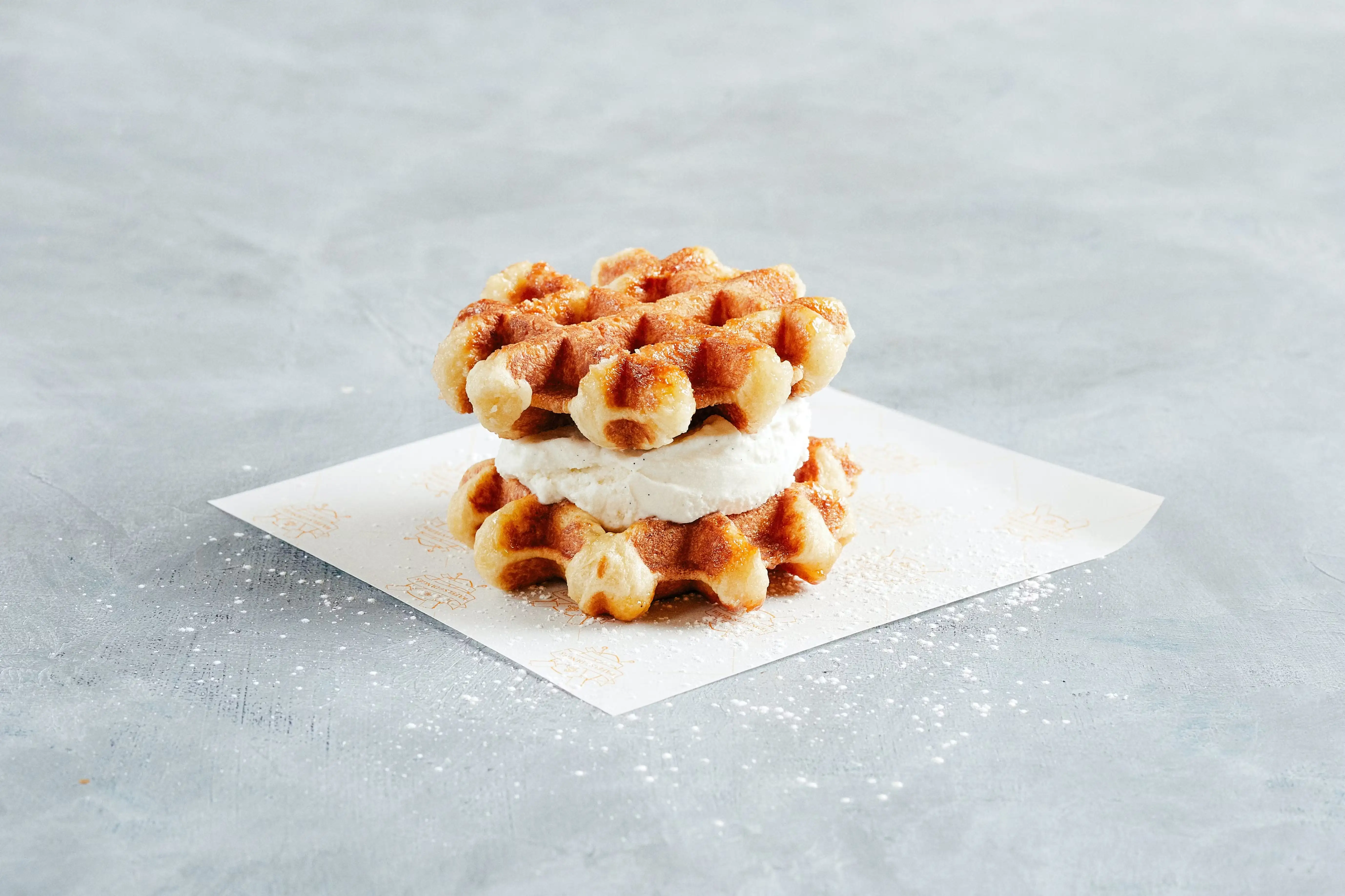 7455-mini-belgian-li-ge-wafels-spreads-16-pack-1.jpg