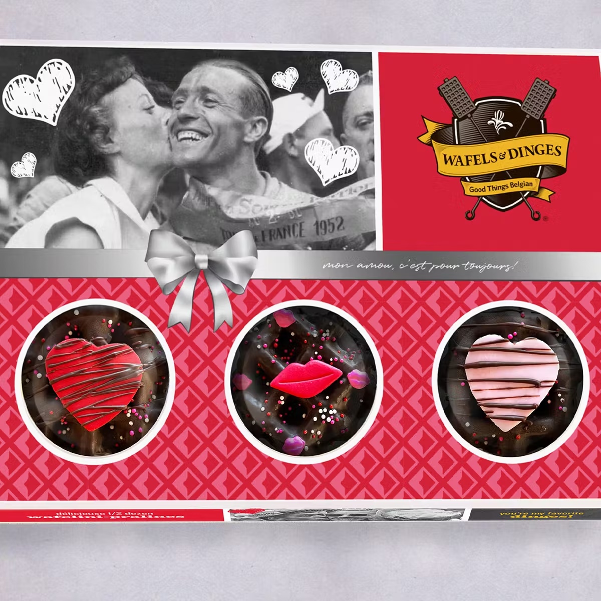 7460-valentine-s-day-wafels-hot-cocoa-gift-set-for-2-1.jpg