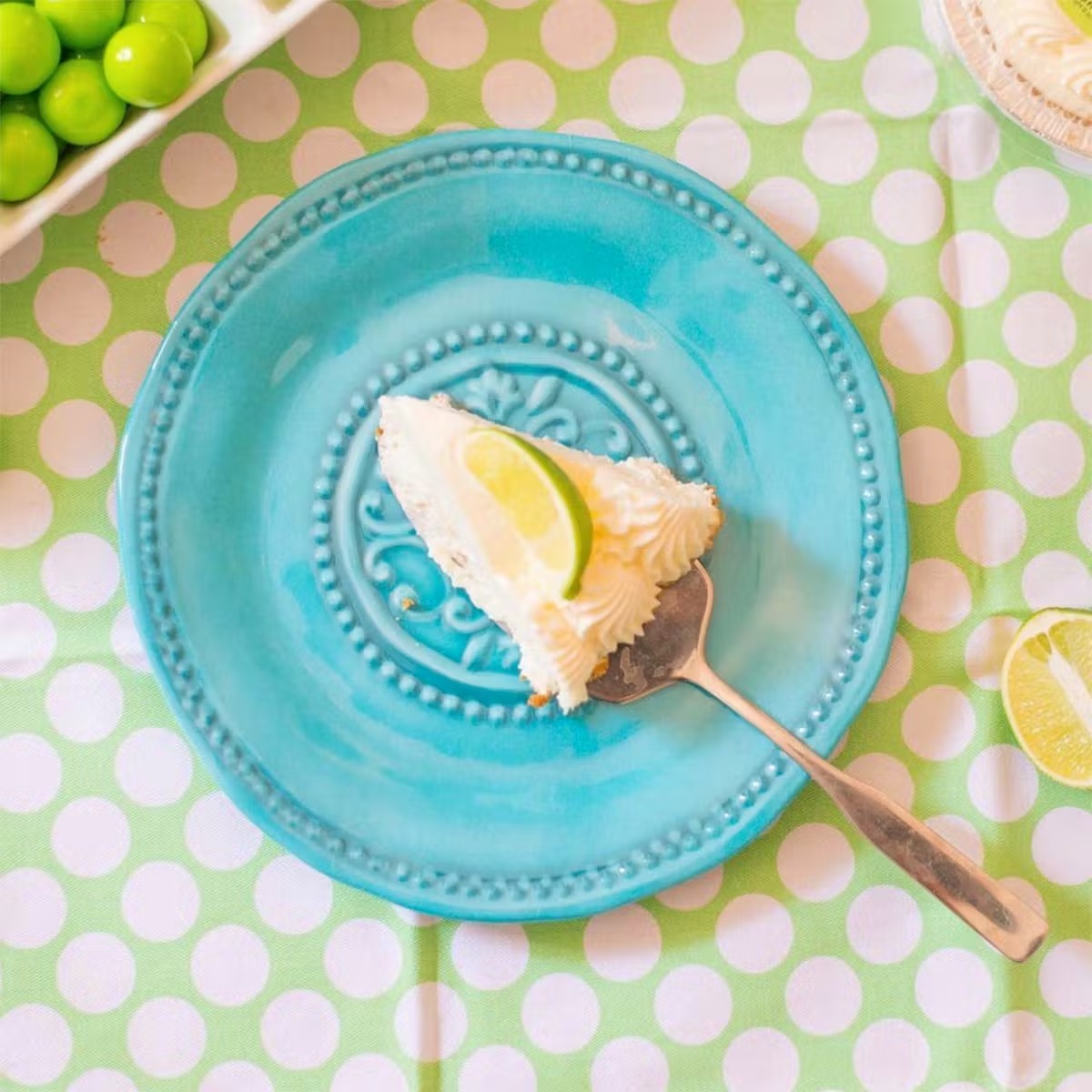 7527-famous-key-west-key-lime-pie-1.jpg