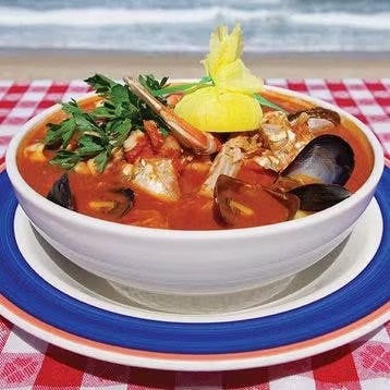 8007-phil-s-famous-cioppino-for-4-1.jpg