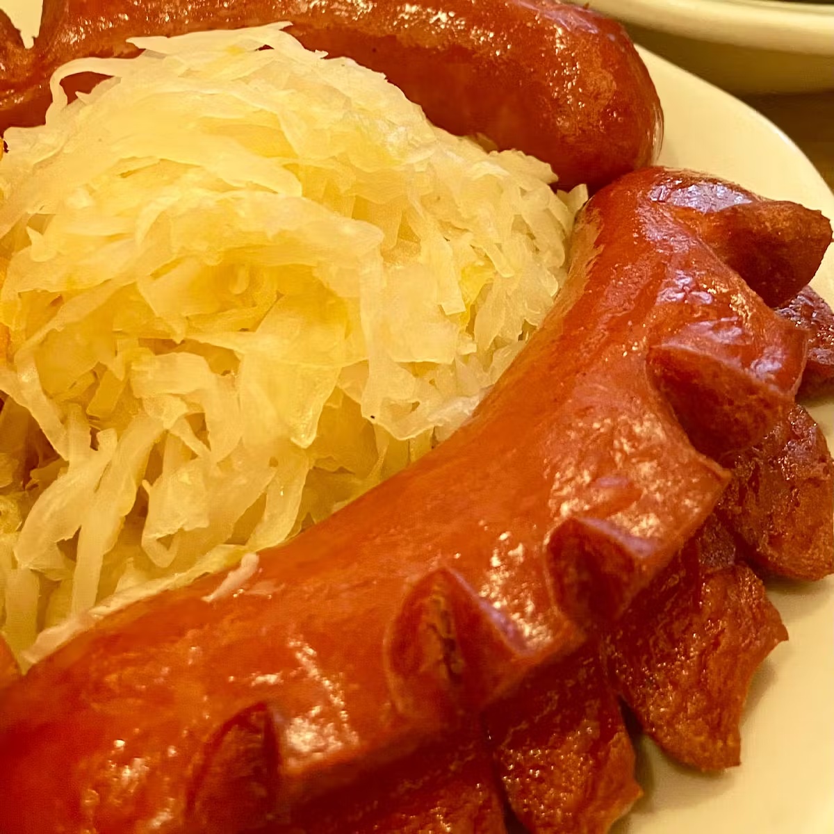 Frankfurters + Knockwurst Grill Kit for 6-8