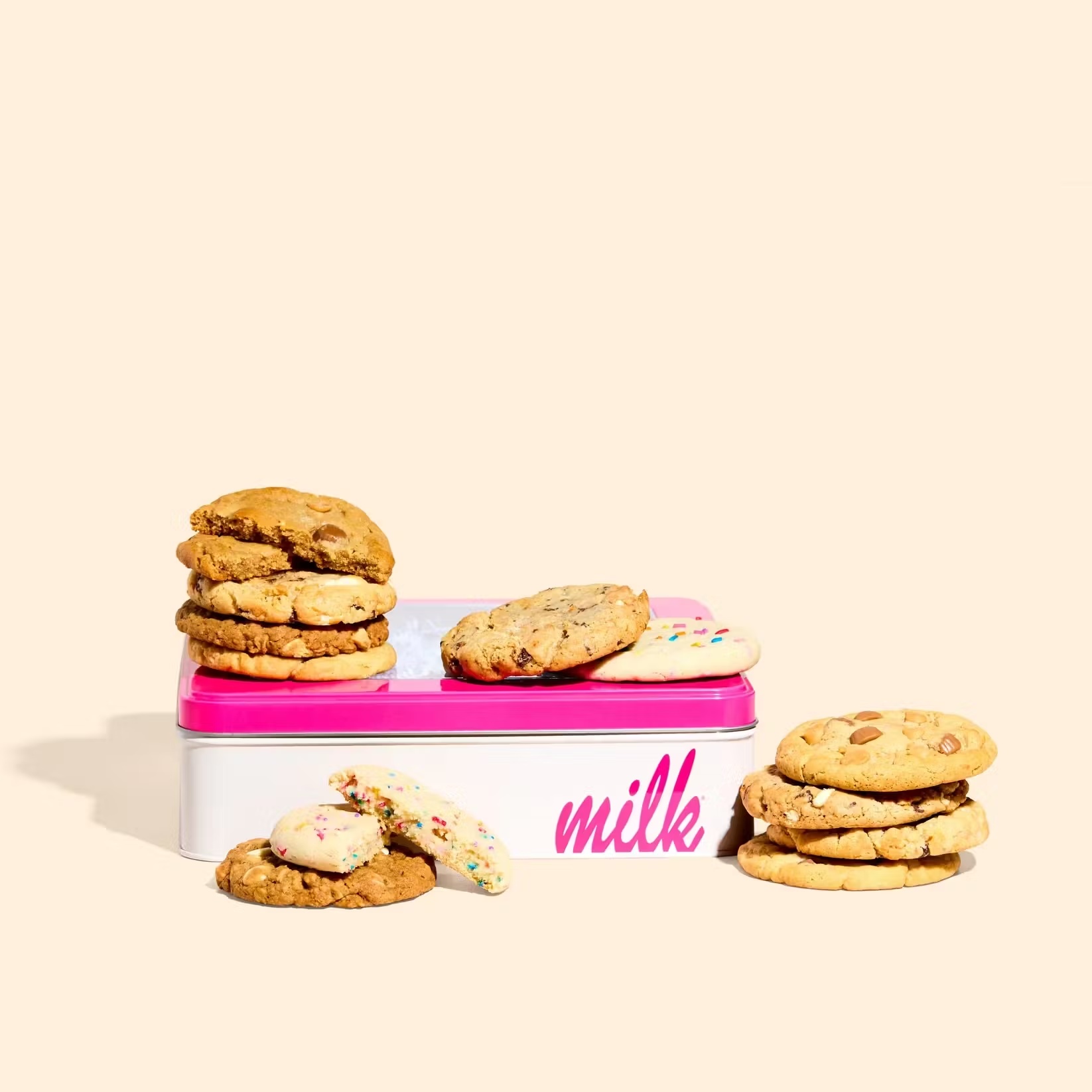 Assorted Cookie Tin - 12 Pack