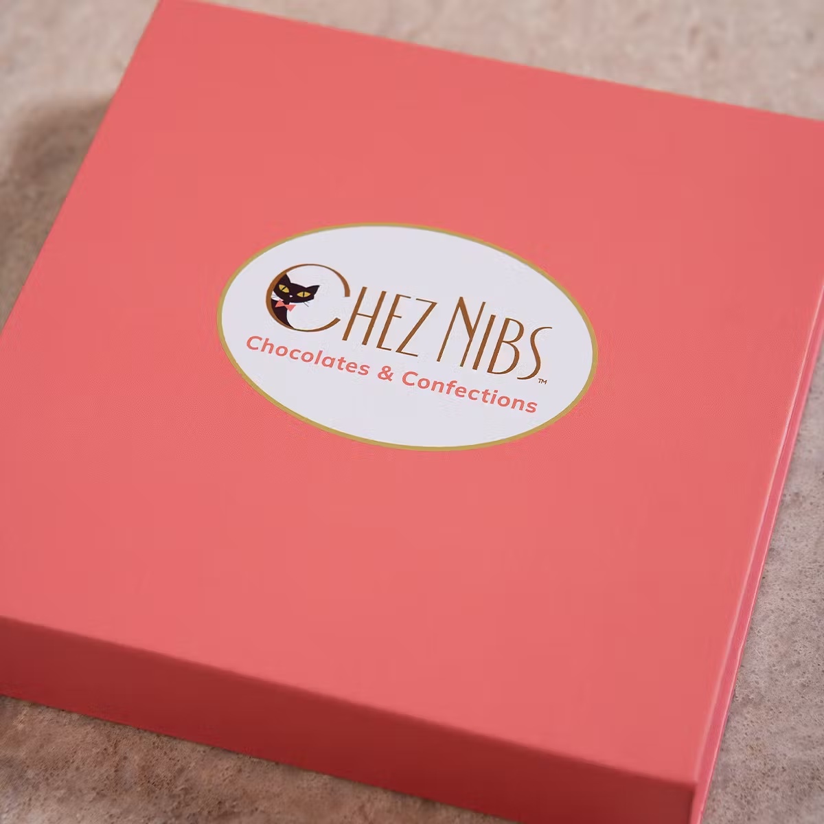889-chocolate-bonbon-gift-box-16-pieces-1.jpg