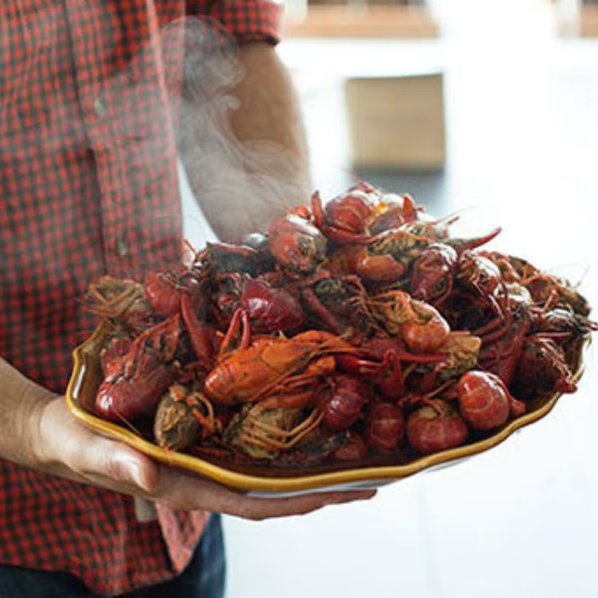 957-5-lb-boiled-cajun-crawfish-party-pack-1.webp